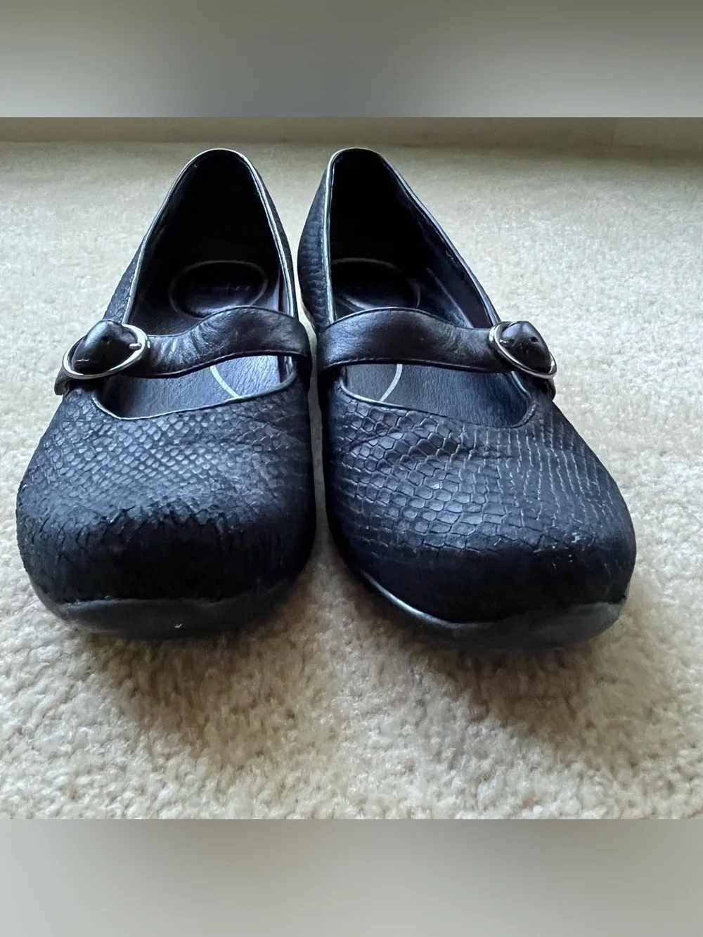 Dansko Women’s Black Leather Faux Snakeskin Mary Jane Flats - Size 40 - VGUC